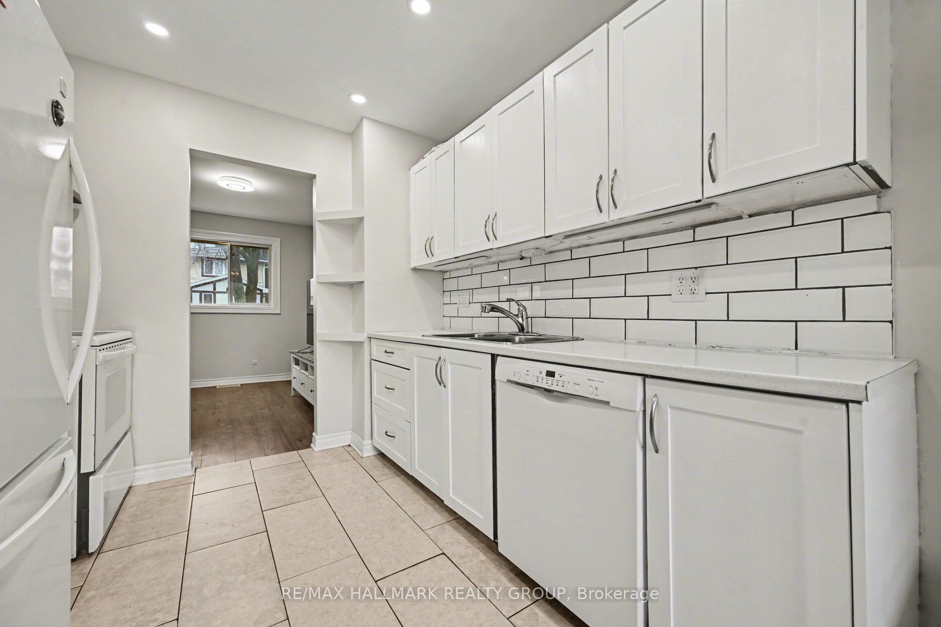 6 Wolfgang Drive, Nepean 3