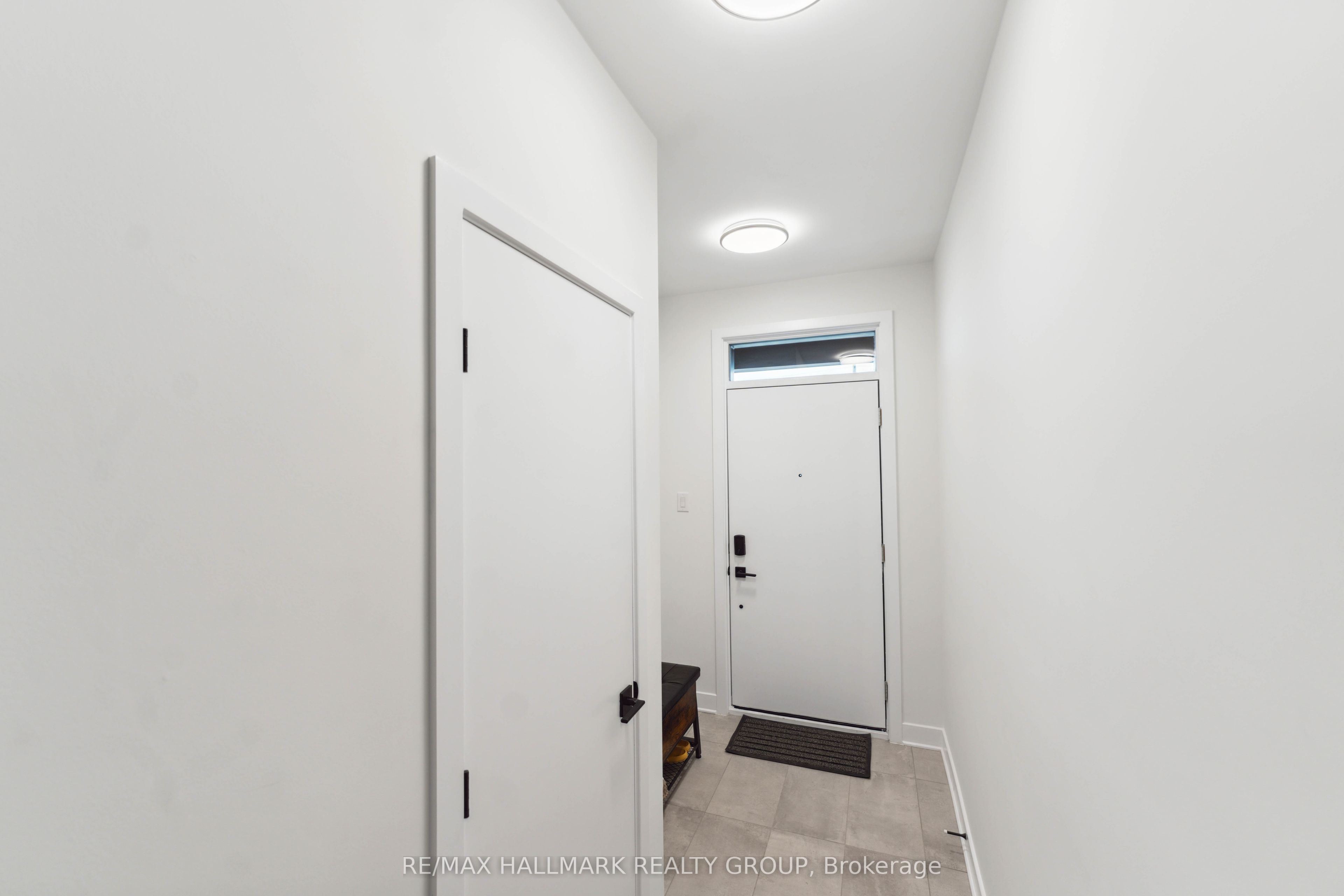 Unit D - 4793 BANK Street, Orleans-Gloucester 3