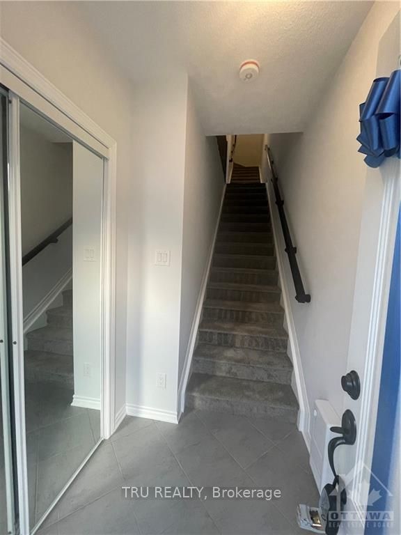604 LAPLAND Terrace, Kanata 2