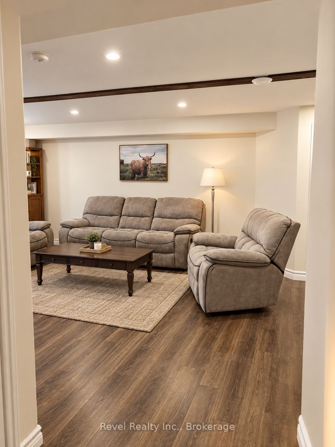 Unit Lower - 59 Mcgibbon Boulevard, Kawartha Lakes 2