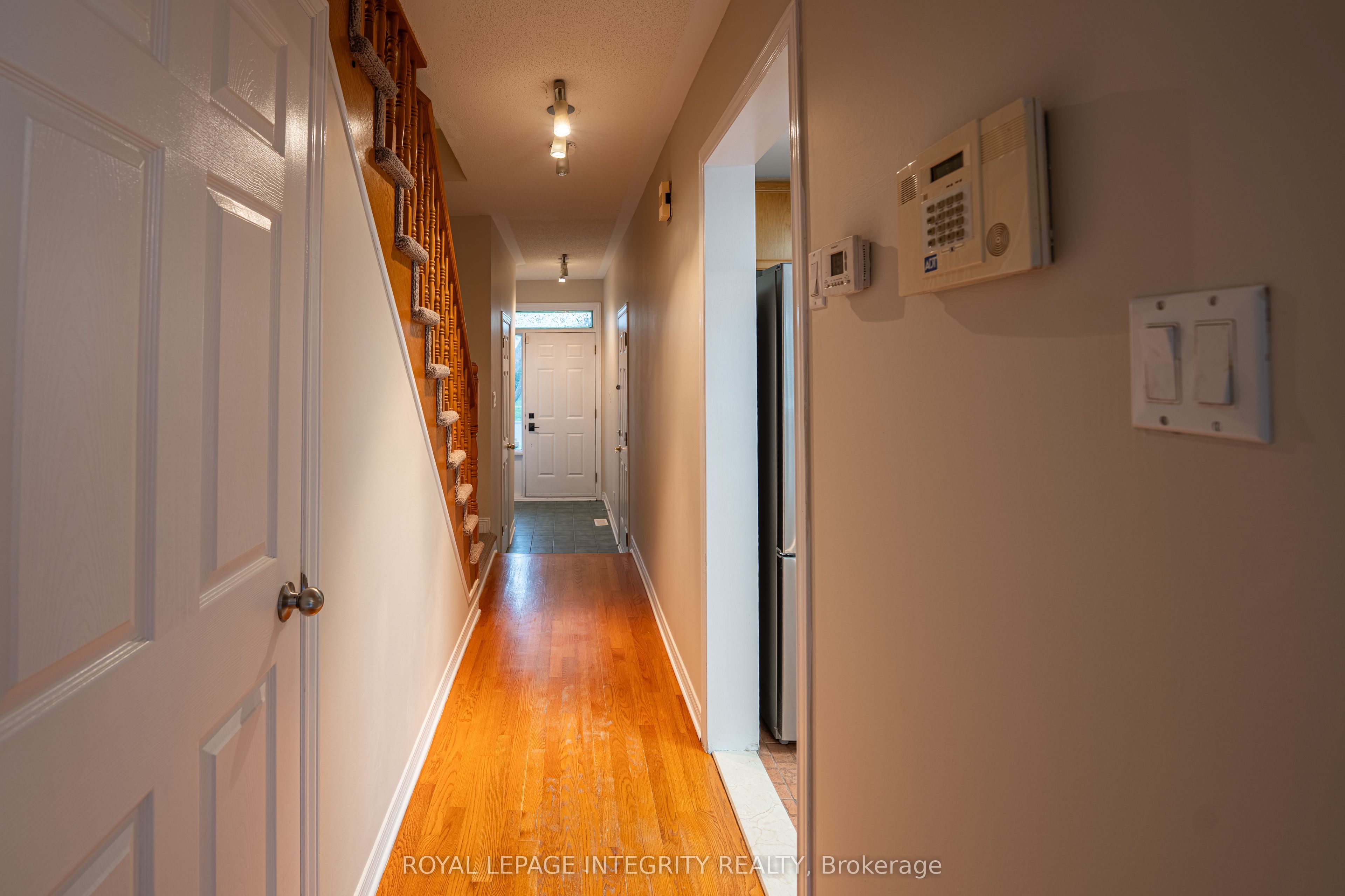 79 Forestglade Crescent, Ottawa 2
