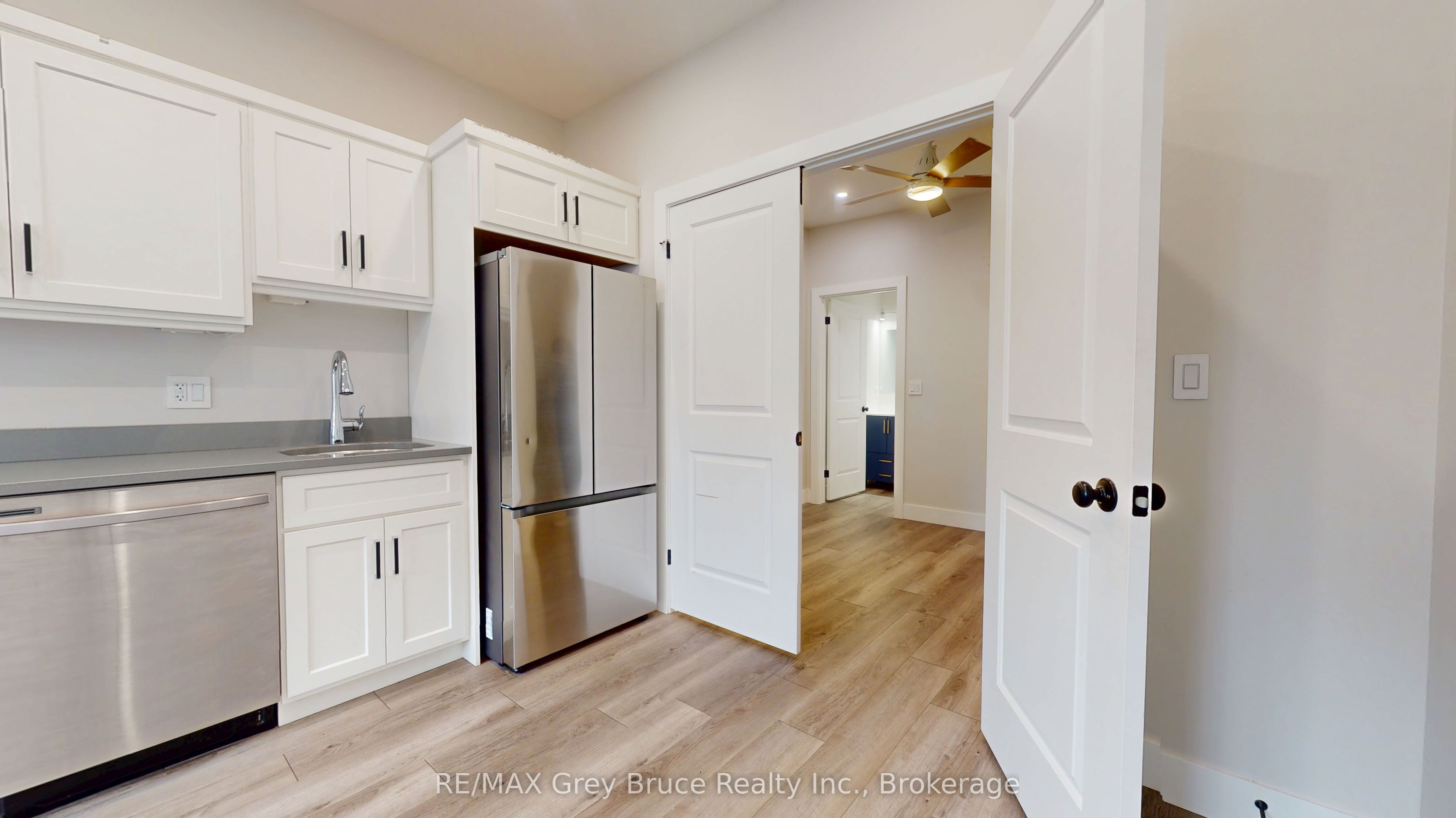 Unit Unit 3 - 39 1st Avenue S, Arran-Elderslie 4