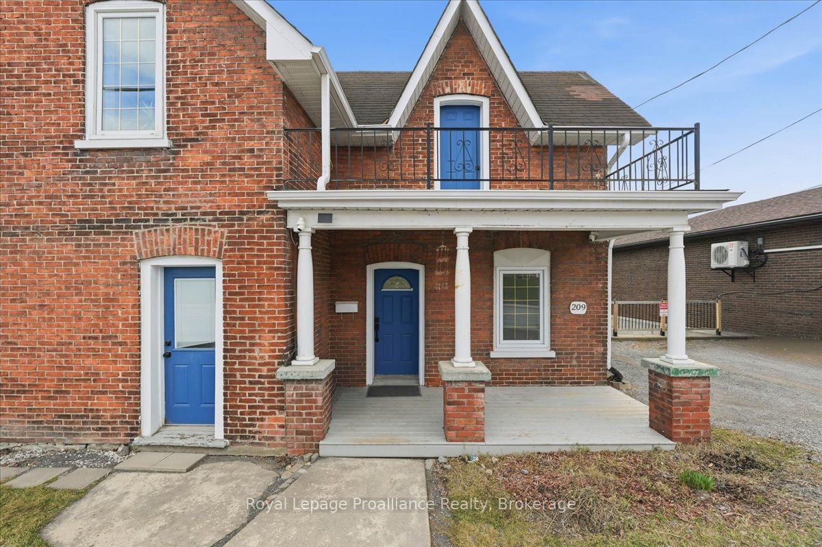 209 Dundas Street E, Quinte West 2