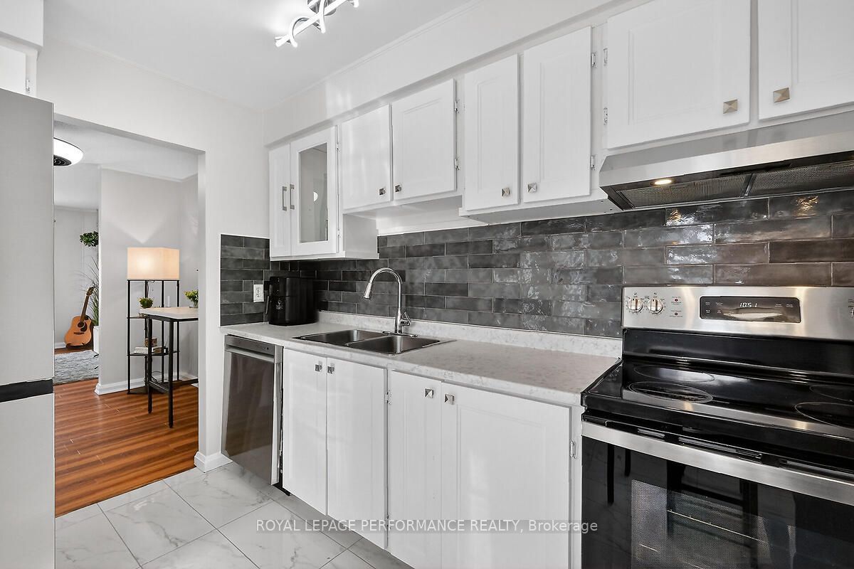 Unit 28 - 42 Compata Way, Orleans-Gloucester 5