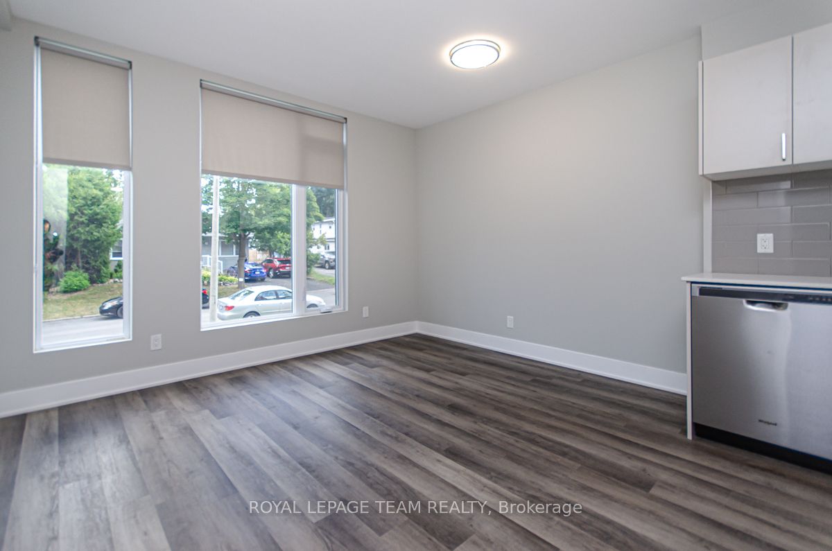 Unit 101 - 1295 Summerville Avenue, Ottawa 4