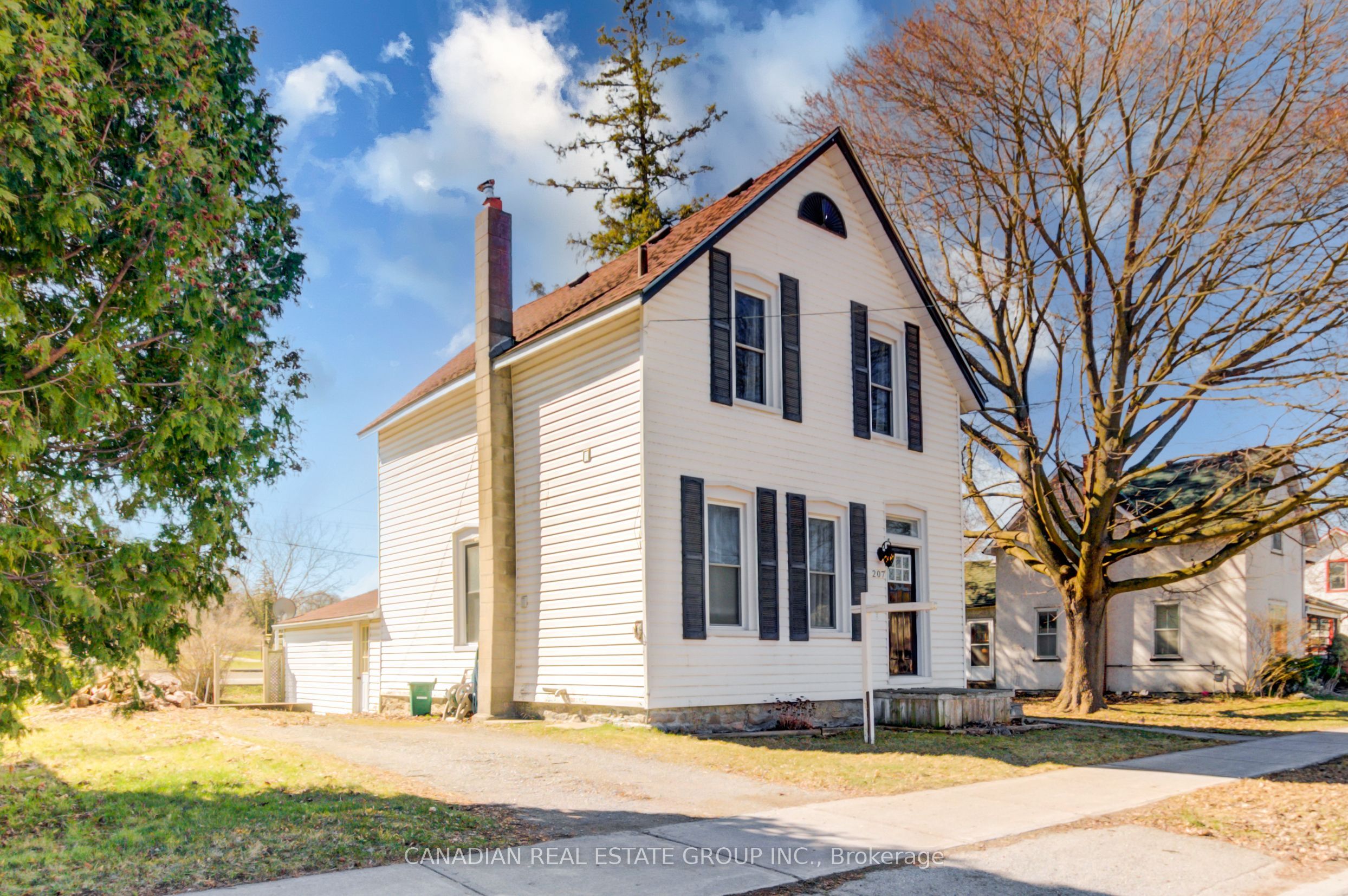 207 Front Street N, Trent Hills 2