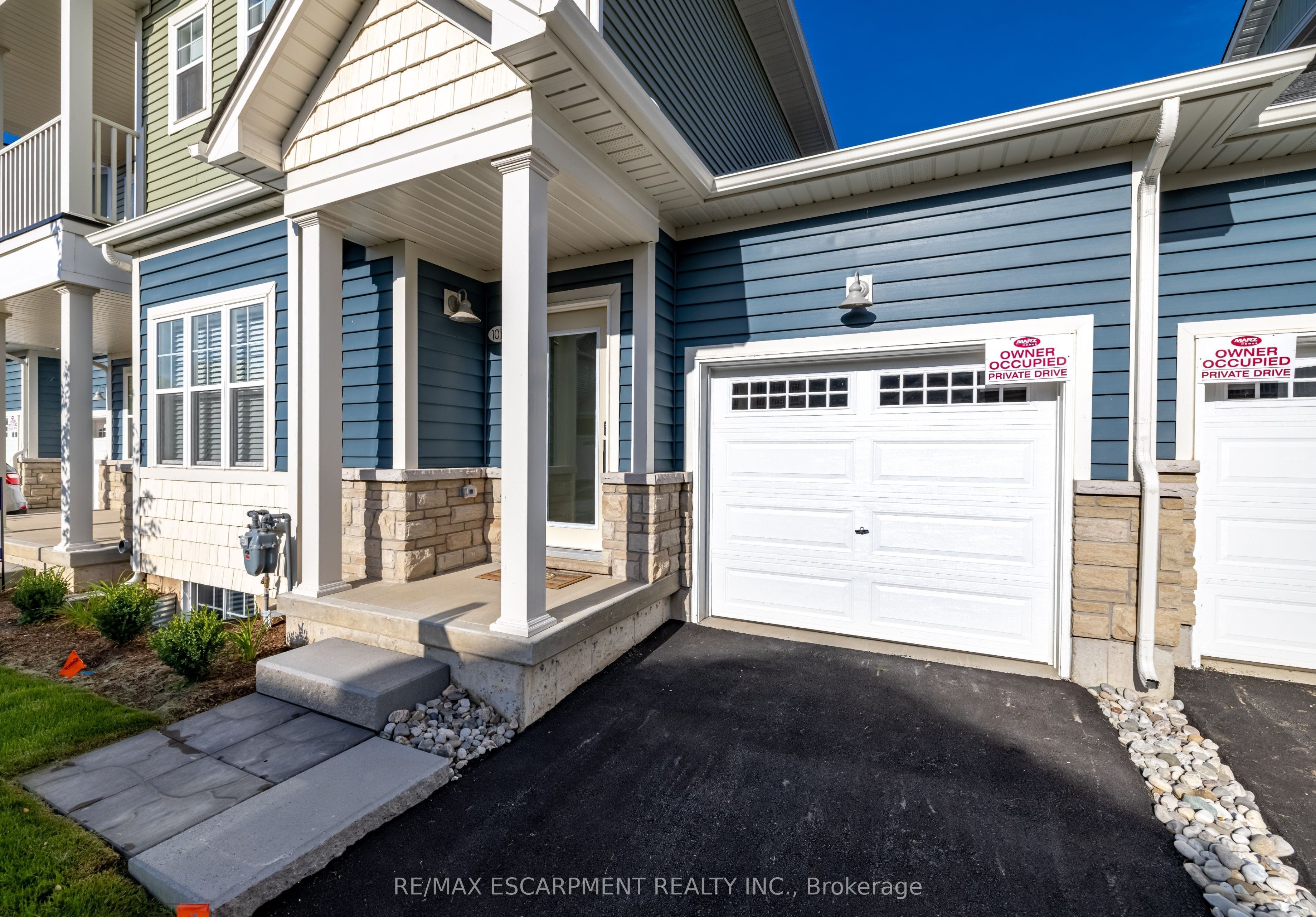 Unit B - 10 Shores Lane, Fort Erie 2