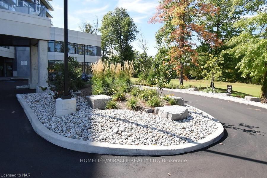 Unit 812 - 7711 Green Vista Gate, Niagara Falls 2