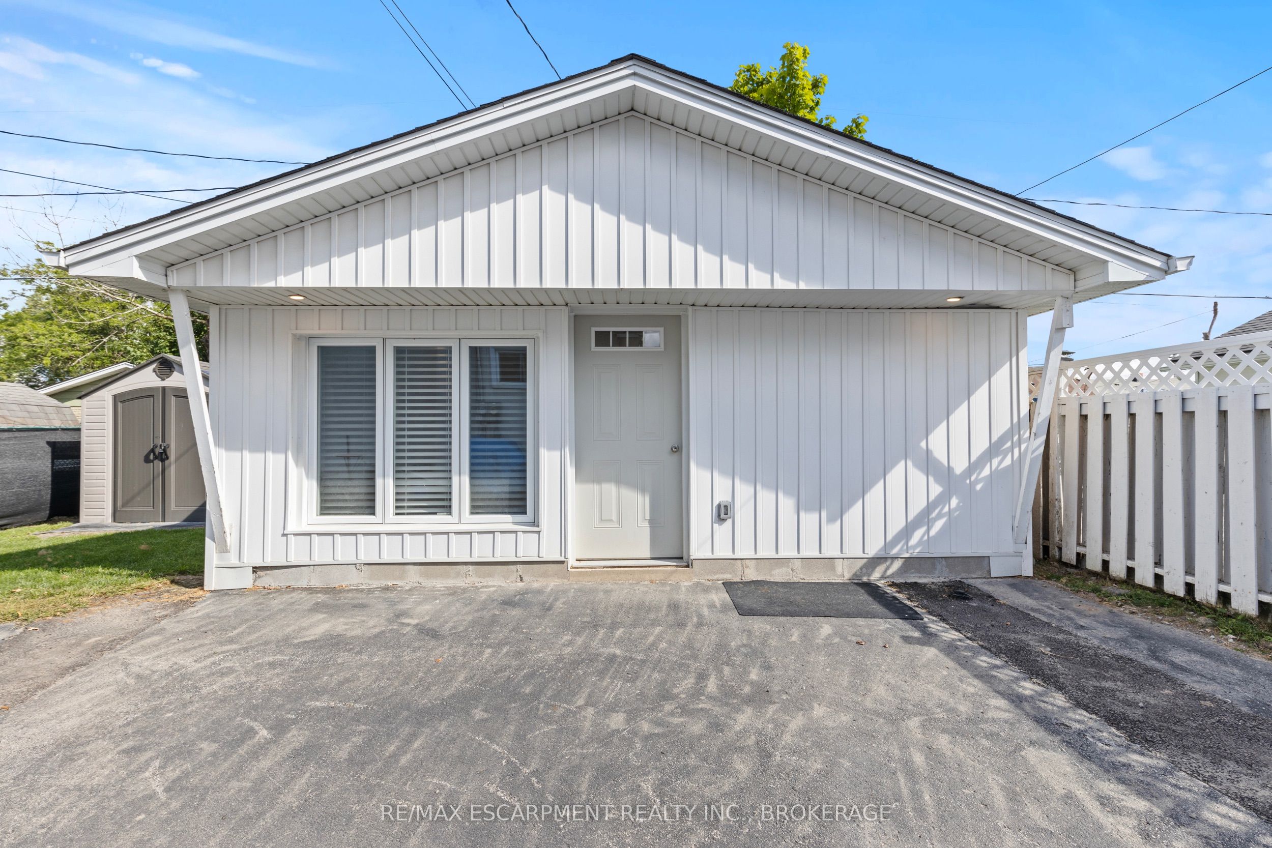 Unit Unit 2 - 362 Gatfield Avenue, Welland 1