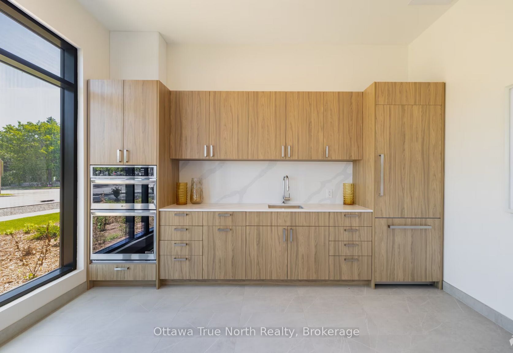 Unit 318 - 1370 Stttsville Main Street, Stittsville-Goulbourn 4