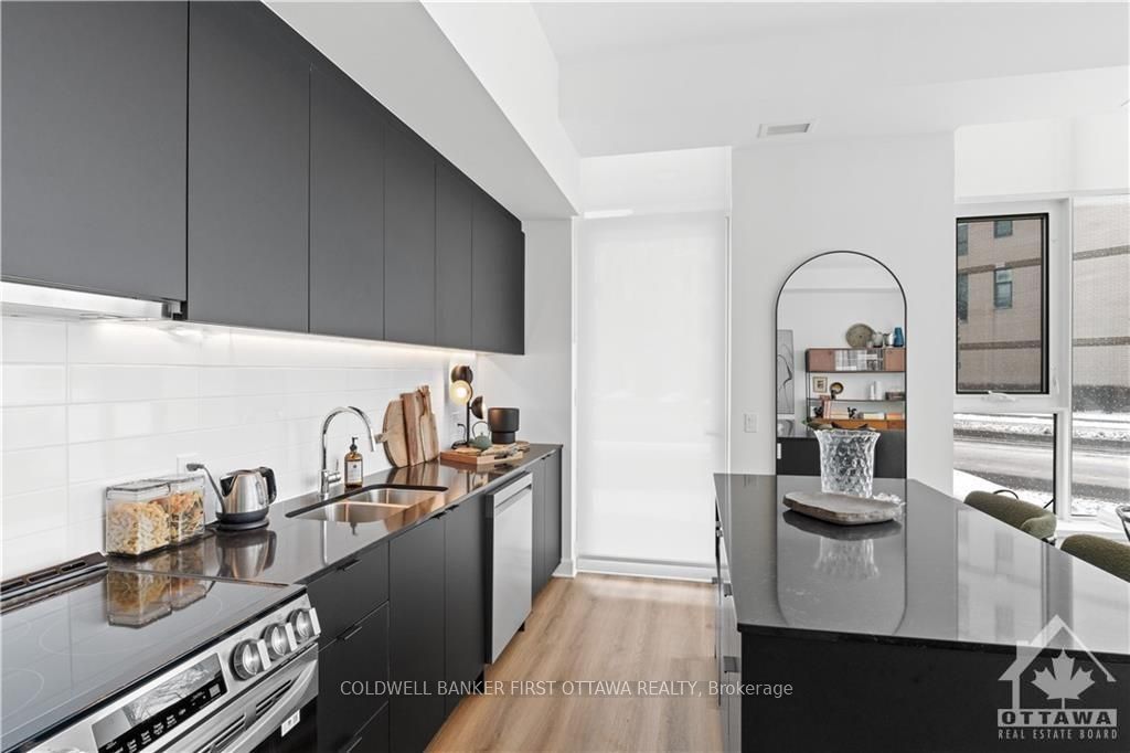 Unit 303 - 115 ECHO Drive, Ottawa 5