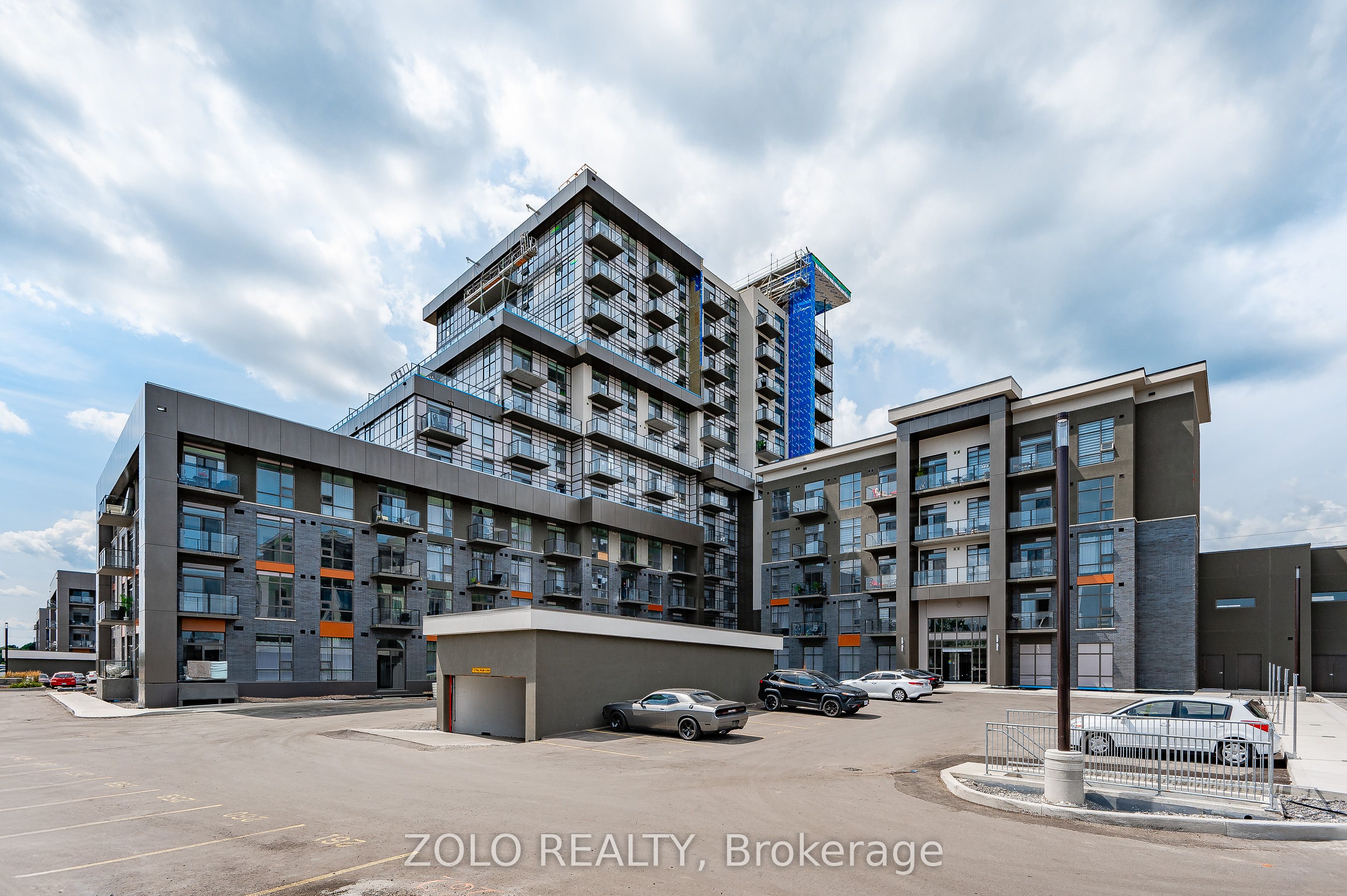 Unit 1011 - 470 Dundas Street E, Flamborough 2