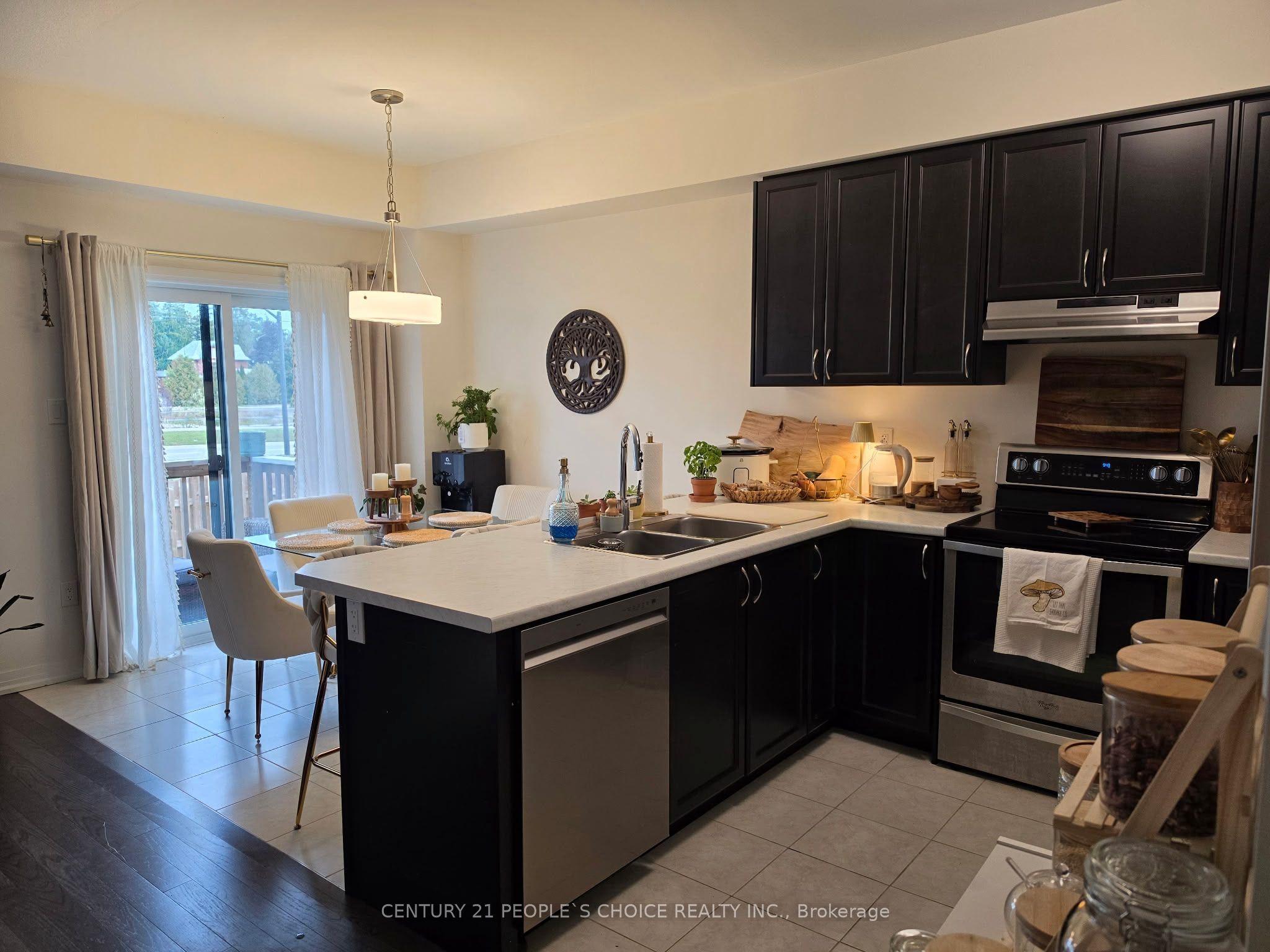 49 George Brier Drive, Brant 4
