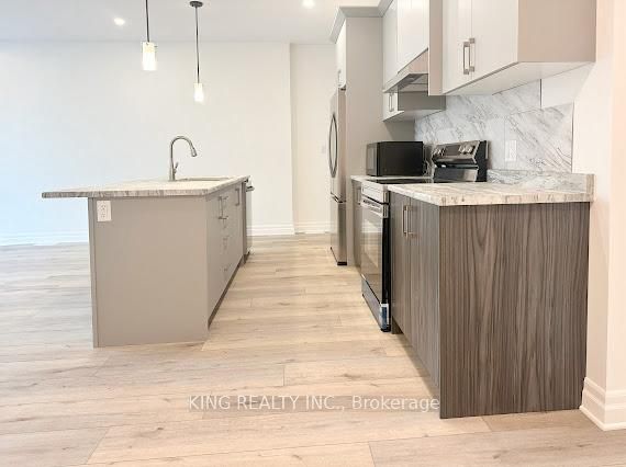 Unit Main Floor - 7406 Majestic Trail, Niagara Falls 4