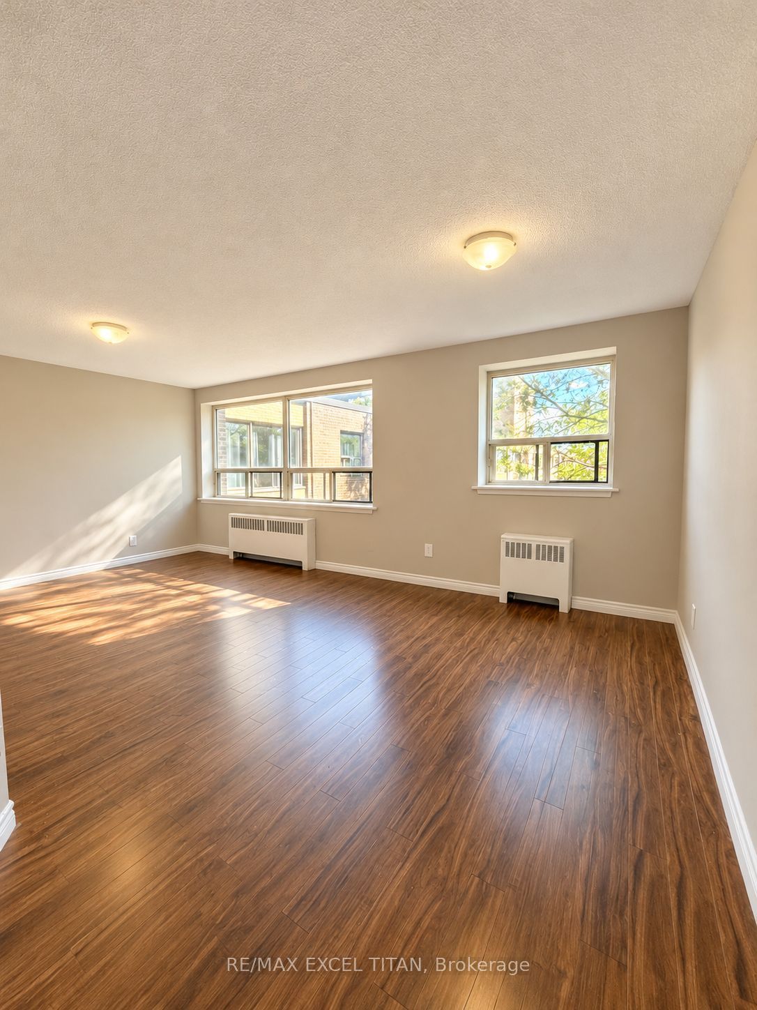 Unit 332D - 468 Ottawa Street, Hamilton 4