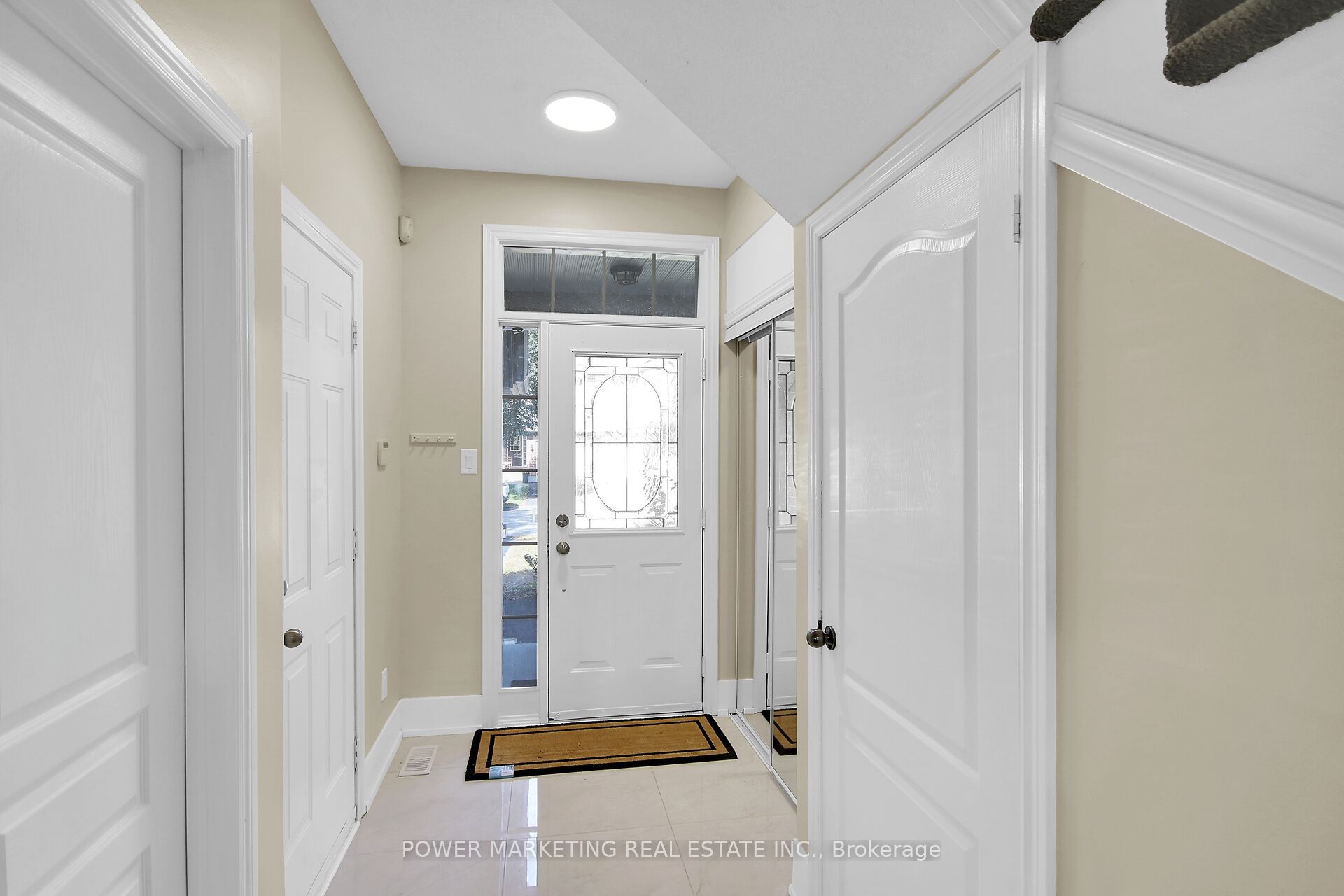 230 BOOKTON Place, Orleans-Gloucester 4
