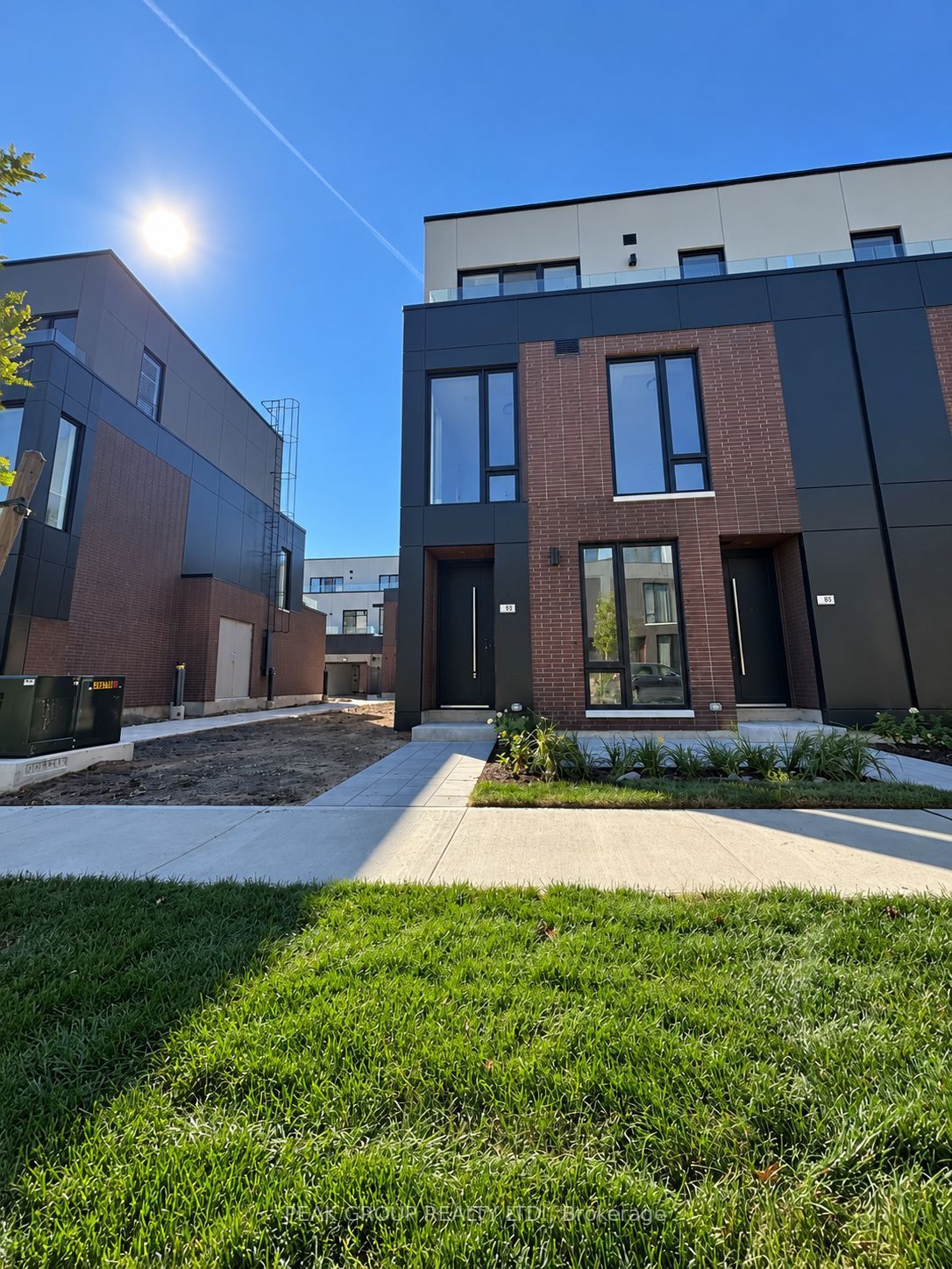 83 Everett Common, St. Catharines 4