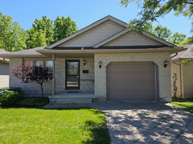 7 - 410 Burwell Rd, St. Thomas, Ontario N5P4N6 Sold History | HouseSigma